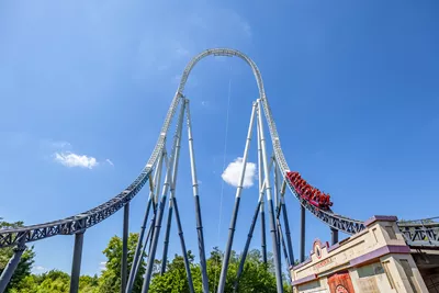 Wide shot of guests about to launch on Stealth