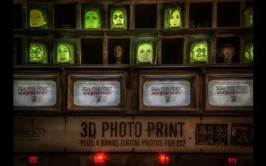 Derren Brown's Ghost Train Shop, Heads In Jars