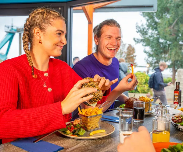 Thorpe Shark JS 29 CRM 600X500